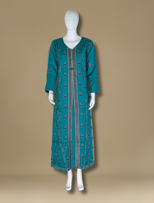 جلابية ليلى من قطن الأورجانزا المطرز